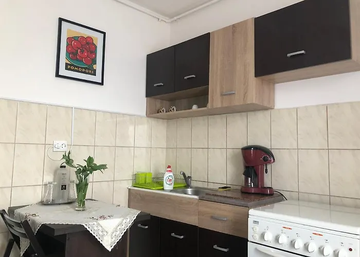 Strada Nerva Traian 11 Daire Bükreş